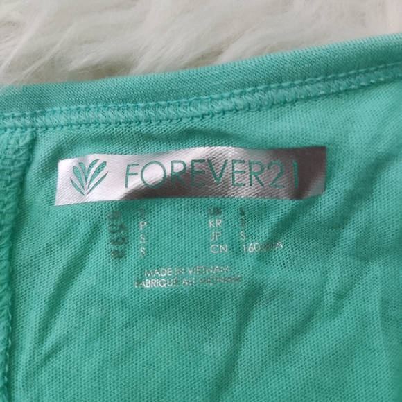 Baby blue crop t-shirt - Picture 3 of 5